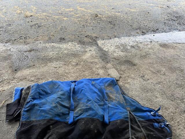 couverture imperméable equitheme 1200D