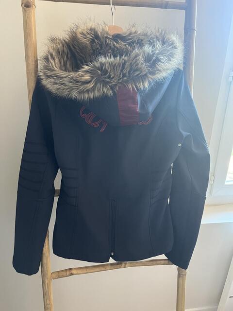 Softshell Equiline