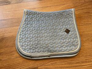 tapis kentucky velvet bleu
