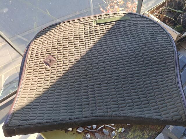 Tapis Kentucky vert olive