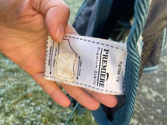Couverture imperméable 130