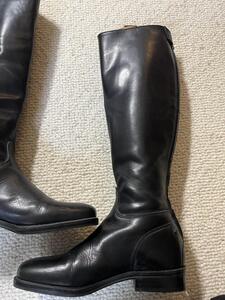 Bottes cuir noir