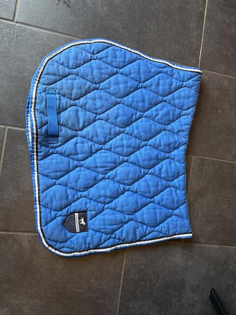 Tapis fouganza bleu
