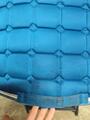Tapis bleu canard