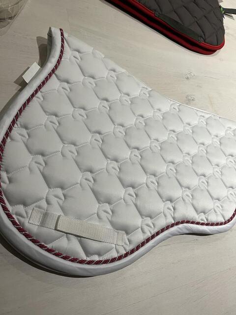 tapis blanc/rose