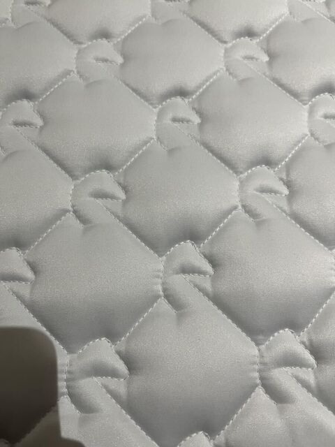 tapis blanc/rose