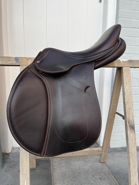 Selle Antares Évolution 17,5