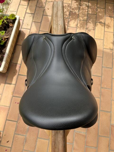 Selle noire