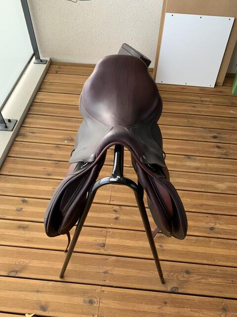 Selle CWD Sellier 17,5 pouces