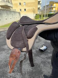 Selle sans arçon
