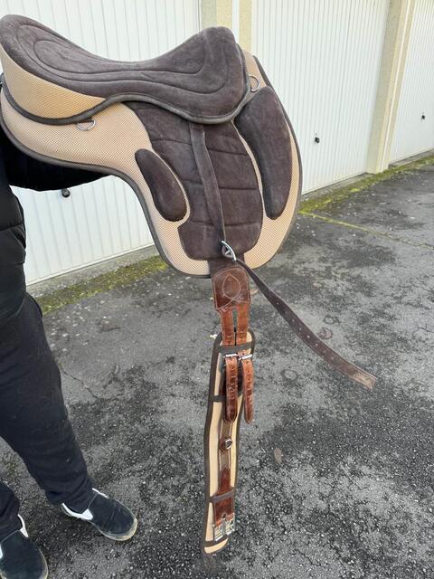 Selle sans arçon