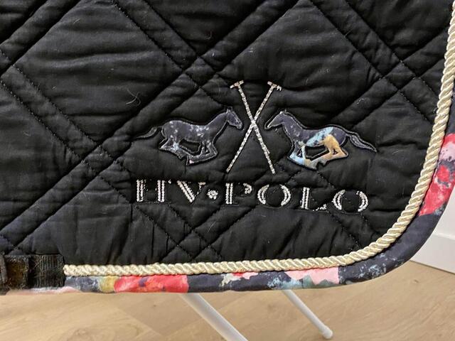 RARE Tapis HV Polo Flowers