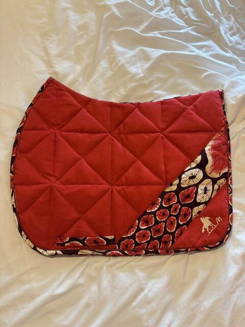 tapis rouge coquelicot fleur