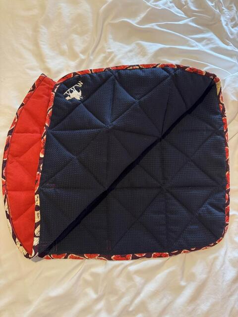 tapis rouge coquelicot fleur