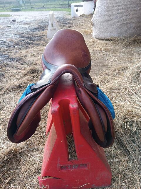 Selle Hervé godignon 18 pouces