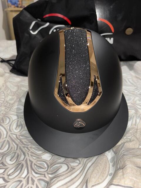 bombe équitation hkm