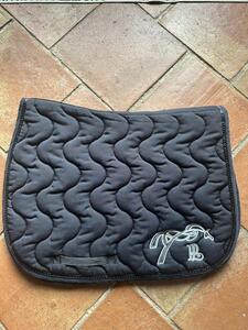 Tapis Pénélope Leprevost noir/blanc