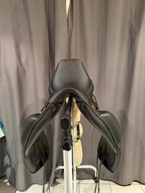 SELLE DE DRESSAGE JEAN-LUC MAUREL