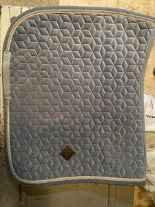 Tapis Kentucky velvet dressage bleu ciel