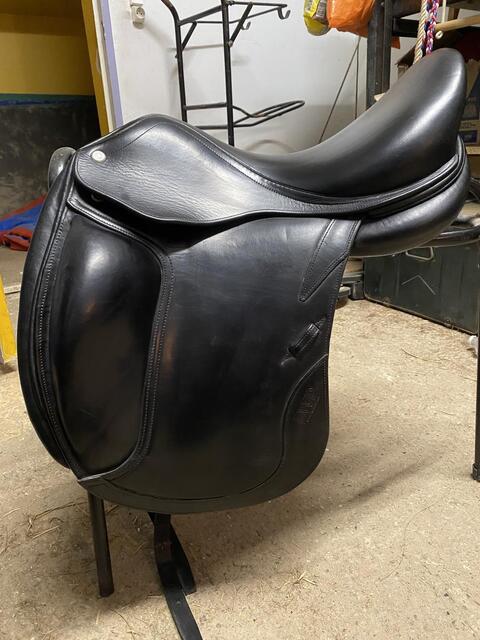 Selle dressage CWD