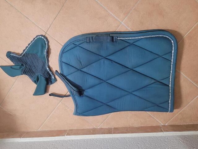 Tapis de selle et bonnet, taille cheval