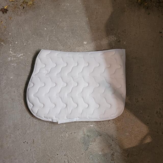 Tapis blanc