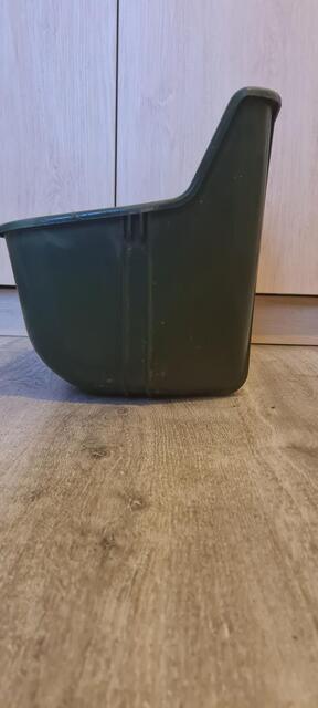 Mangeoir Kerbl 15L