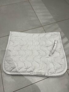 Tapis blanc