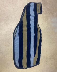 Couvre rein rayure bleu 125cm