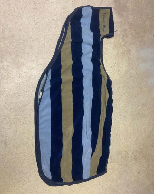 Couvre rein rayure bleu 125cm
