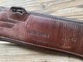 bavette marron cuir devoucoux