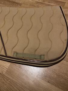 Tapis equitheme