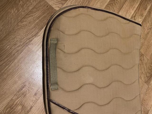 Tapis equitheme