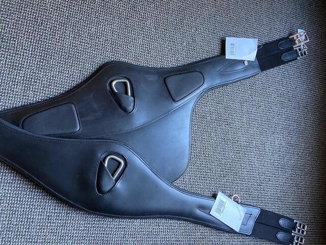 Lot sangle simple et bavette Eric Thomas 125cm