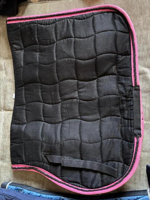 Tapis performance noir et rose