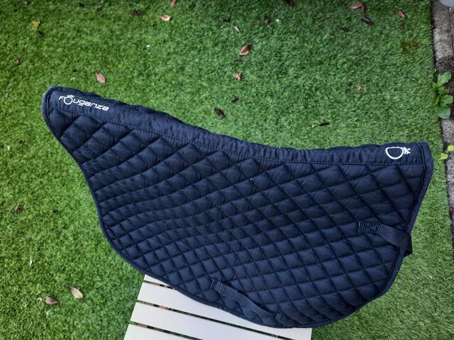 Tapis noir