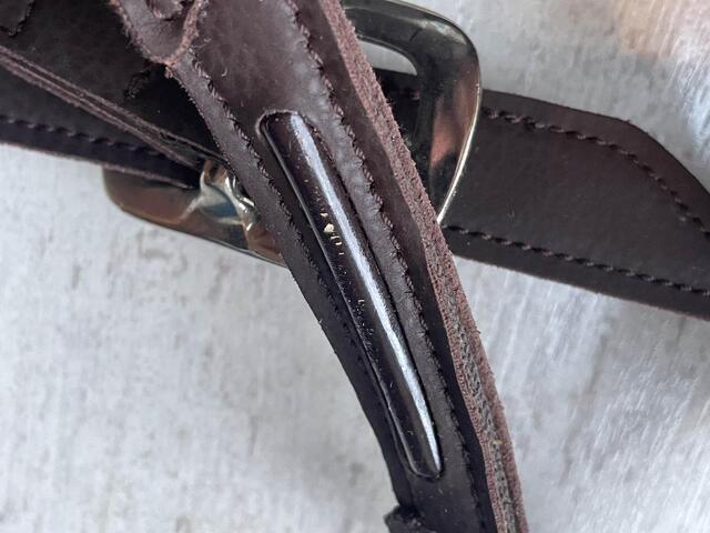 Licol Fouganza en cuir synthétique