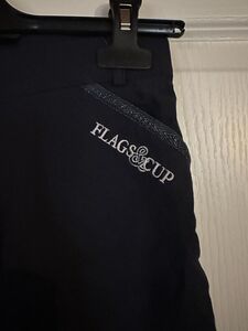 Pantalon flags and cup