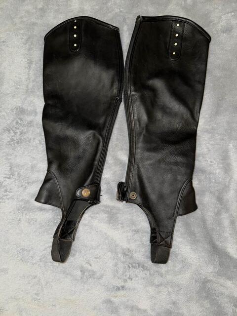 Mini chaps Norton noir