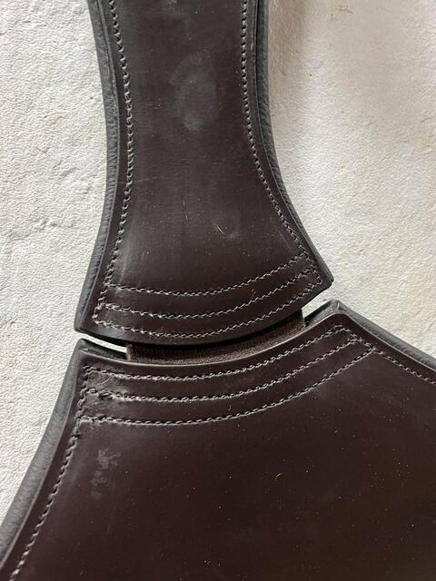 Sangle bavette articulée cuir Comfort Waldhausen