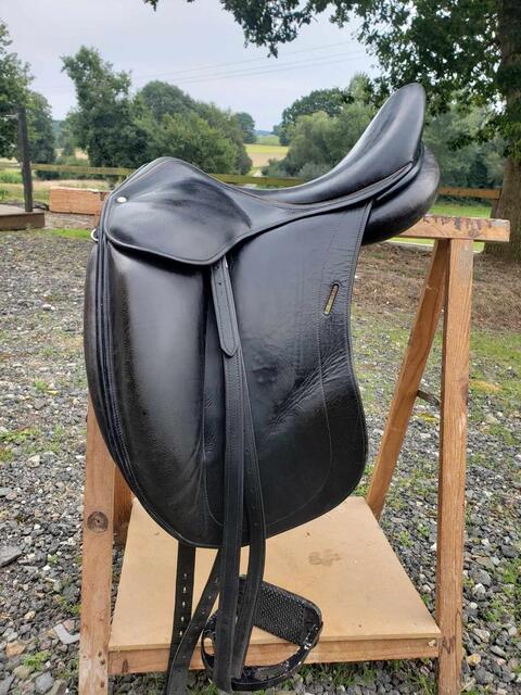 Selle de dressage Childéric
