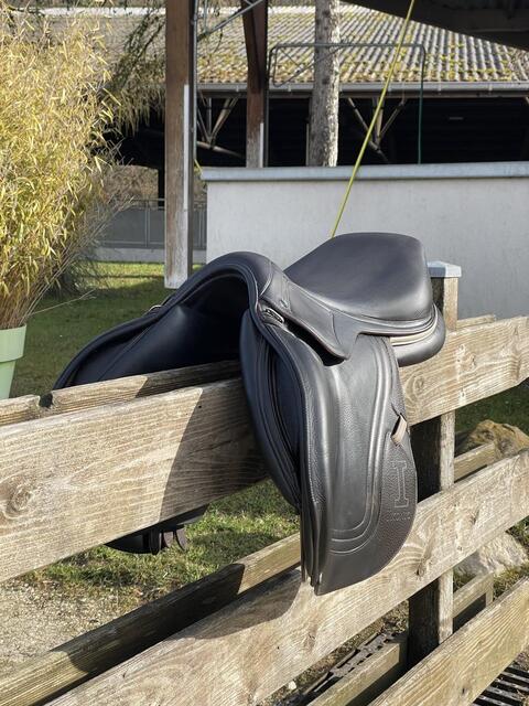 Selle Ikonic Évolution 17,5