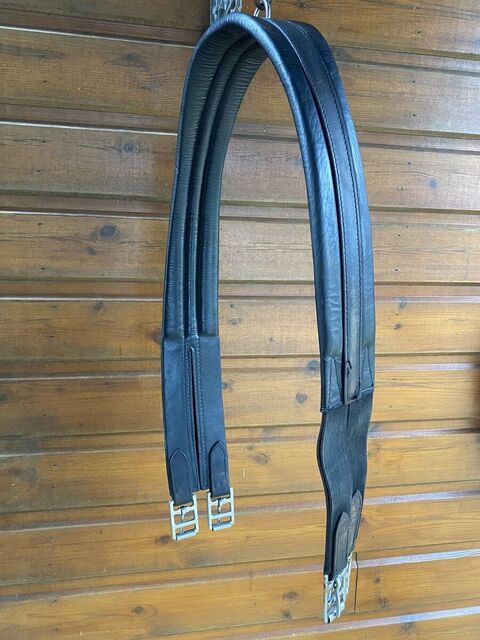 Sangle noire en cuir