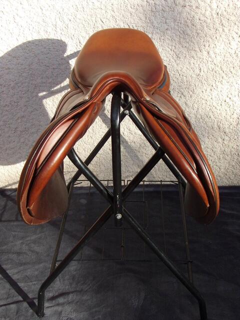 Selle Butet Doublée Veau 17'5
