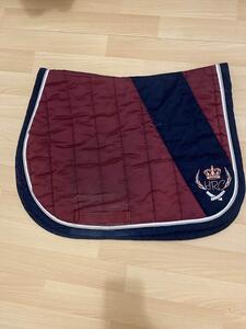 tapis Fouganza bordeaux