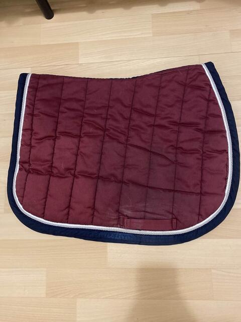 tapis Fouganza bordeaux