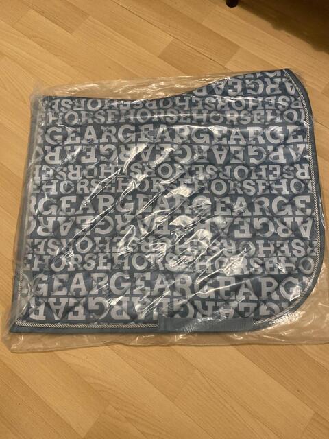 tapis dressage