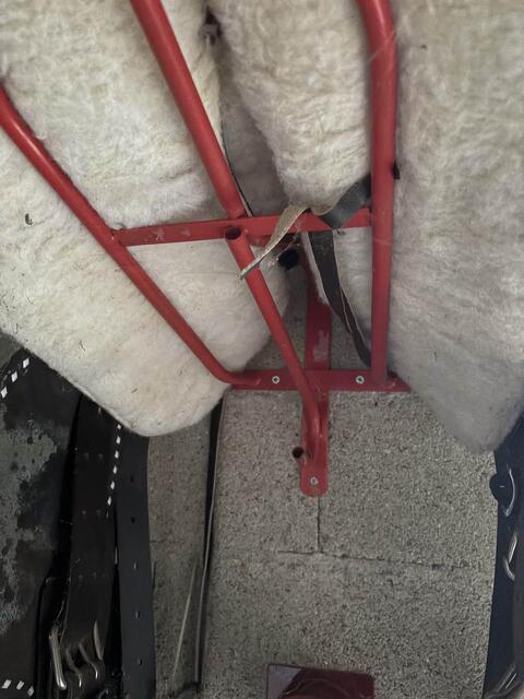 porte selles/filets