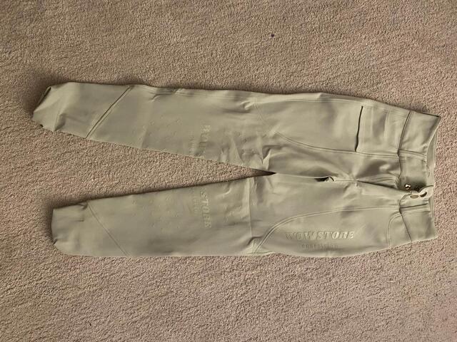 Pantalon Wow Store