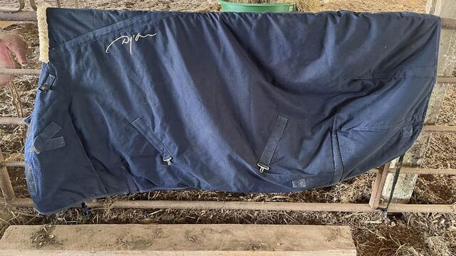 Couverture Dyon 145 350g